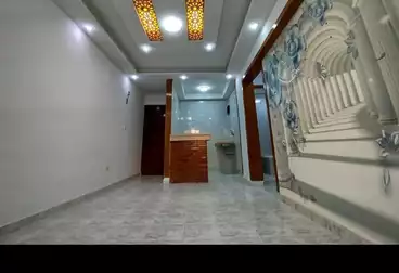 Apartments For sale - 2 rooms - floor 4