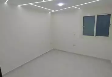 Administrative For sale - 5 rooms - floor 1