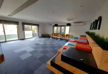 Administrative For rent - 6 rooms - floor 4