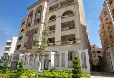 Apartments For sale - 3 rooms - floor 2