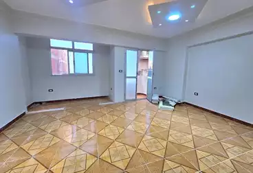 شقق للبيع - 2 غرف - بالدور 6