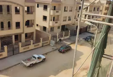 شقق للبيع - 3 غرف - بالدور 2