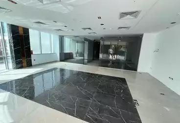 إداري للإيجار - 6 غرف - بالدور 0