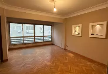 Properties For sale - 4 rooms - floor 32