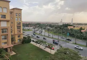 شقق للبيع - 4 غرف - بالدور 4