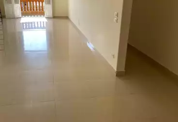 Apartments For rent - 3 rooms - floor 2