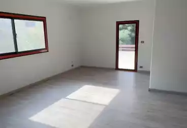 مكاتب للإيجار - 2 غرف - بالدور 1