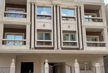 عقارات للبيع - 3 غرف - بالدور 0