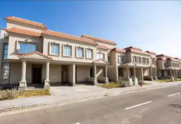 عقارات للبيع - 4 غرف