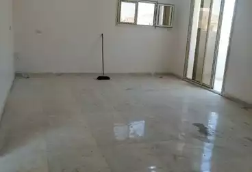 Apartments For sale - 3 rooms - floor 4