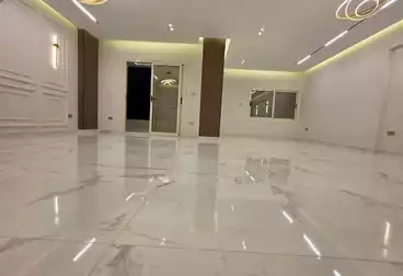 Administrative For rent - 4 rooms - floor 5