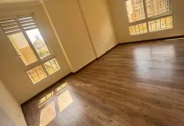 شقق للبيع - 3 غرف - بالدور 2