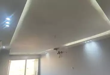 شقق للبيع - 2 غرف - بالدور 5