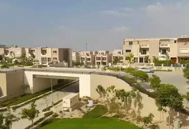 شقق للبيع - 2 غرف - بالدور 4