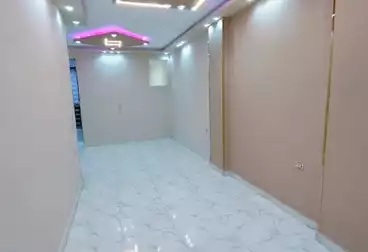 Apartments For sale - 2 rooms - floor 11