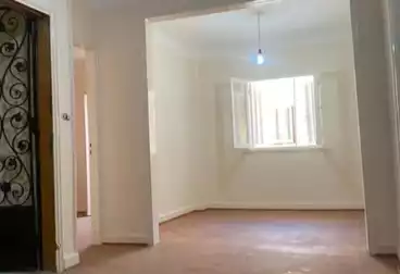 Apartments For sale - 3 rooms - floor 6