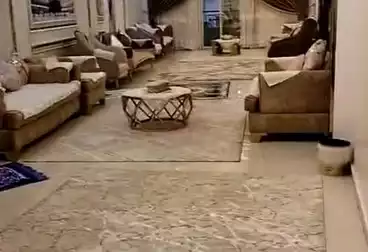 شقق مفروشة للبيع - 4 غرف - بالدور 0