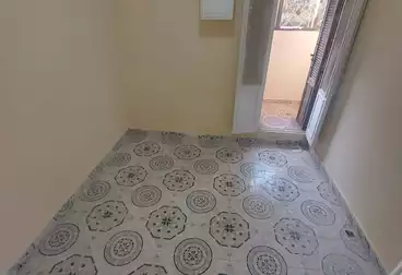 Apartments For sale - 3 rooms - floor 1