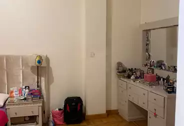 Villas For sale - 9 rooms