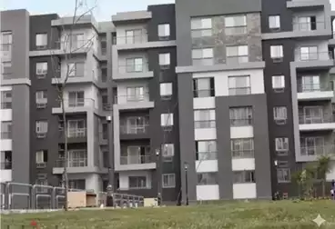 Apartments For sale - 3 rooms - floor 4