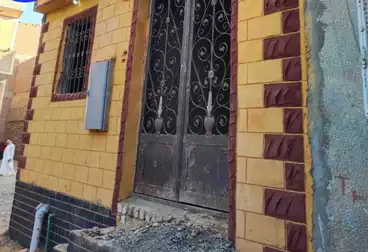 Building For sale - 2 rooms