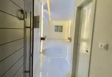 Apartments For sale - 2 rooms - floor 3