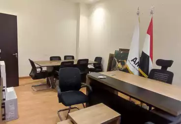 إداري للإيجار - 2 غرف - بالدور 1