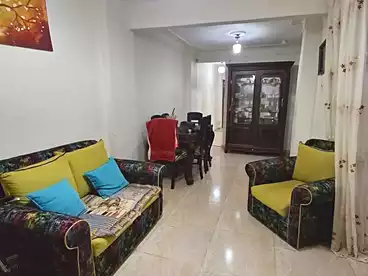 عقارات للبيع - 2 غرف - بالدور 1