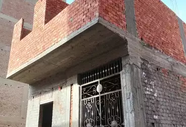 House / Home For sale - 3 rooms