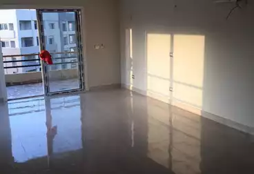 Apartments For sale - 3 rooms - floor 2