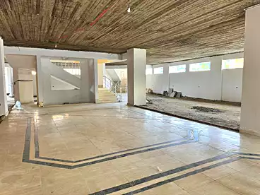 إداري للإيجار - 1 غرف - بالدور 1
