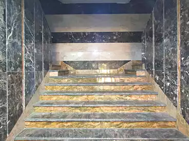 Apartments For sale - 3 rooms - floor 1