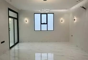 إداري للإيجار - 6 غرف - بالدور 1