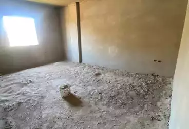 Apartments For sale - 3 rooms - floor 1