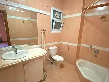 Apartments For sale - 3 rooms - floor 5