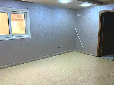 Apartments For rent - 4 rooms - floor 5