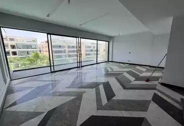 Penthouse For sale - 4 rooms - floor 4