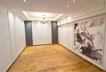 Apartments For sale - 2 rooms - floor 3