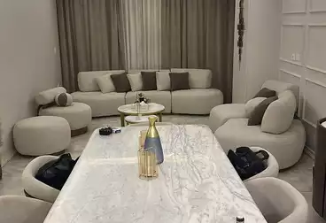 شقق للبيع - 3 غرف - بالدور 2