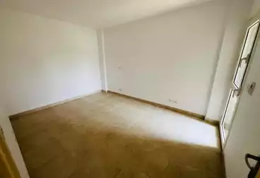 شقق للبيع - 1 غرف - بالدور 1