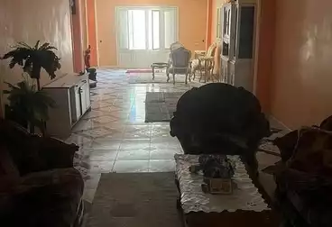 فلل للبيع - 6 غرف - بالدور 3