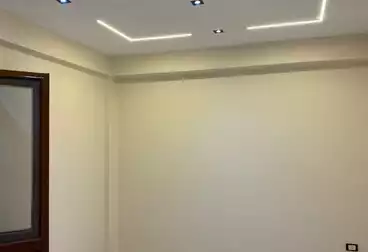 Apartments For sale - 3 rooms - floor 4