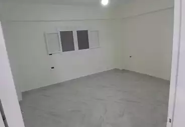 Apartments For sale - 2 rooms - floor 1