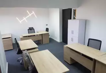 مقر إداري للإيجار - 5 غرف - بالدور 6