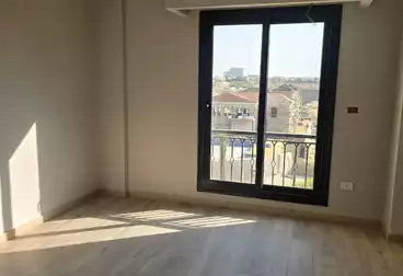 Apartments For rent - 3 rooms - floor 4