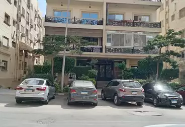 عقارات للبيع - 2 غرف - بالدور 0