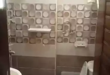 شقق للبيع - 3 غرف - بالدور 8