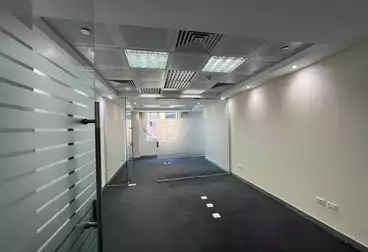 مساحة مكتبية للإيجار - بالدور 1