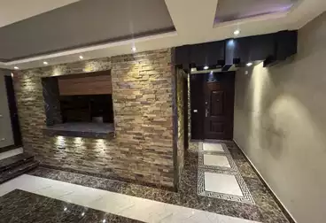 عقارات للبيع - 3 غرف - بالدور 13