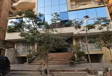 عقارات للإيجار - 15 غرف